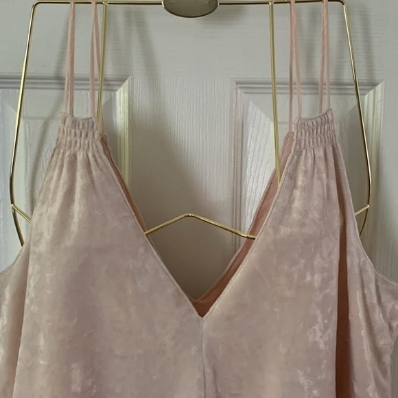 aerie Pale Pink Velour Blouse Size M. #108 - Picture 2 of 9